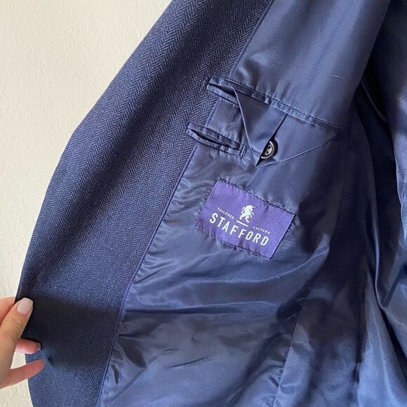 Stafford Merino Wool Dark Blue Blazer Classic Size 44L - Picture 8 of 8